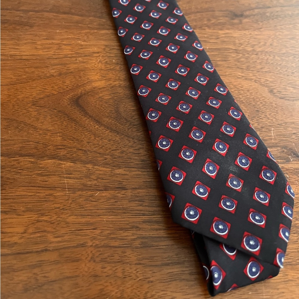 Men’s tie
